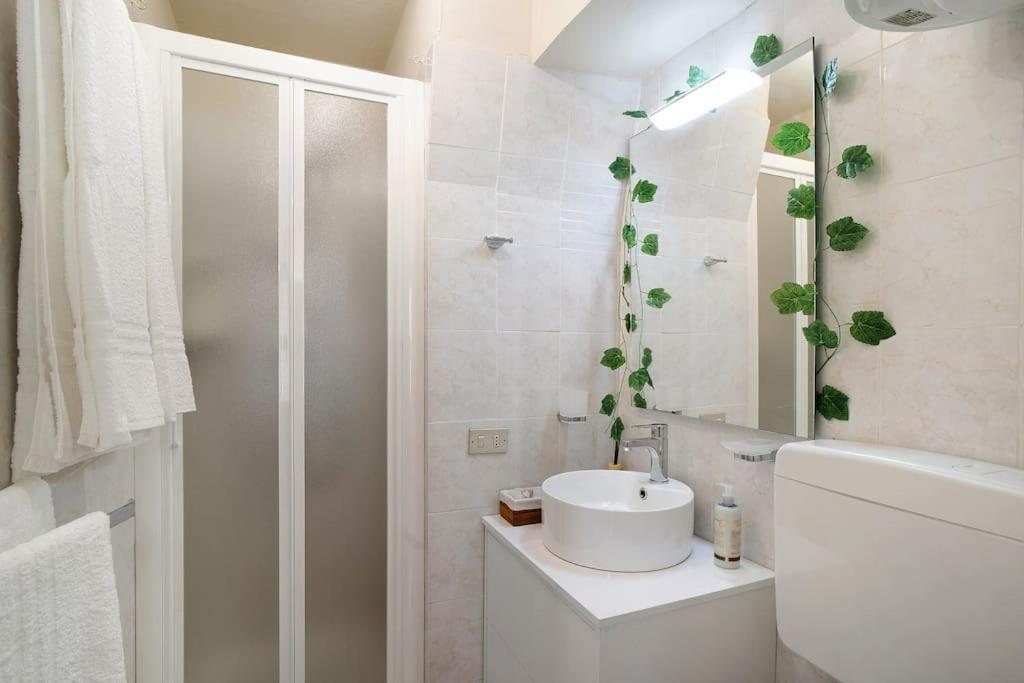 Casa Della Nonna Teresa Apartman Bordighera Kültér fotó